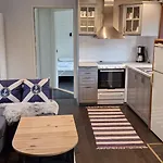 Moeja Stuga I Stockholms Skaergard